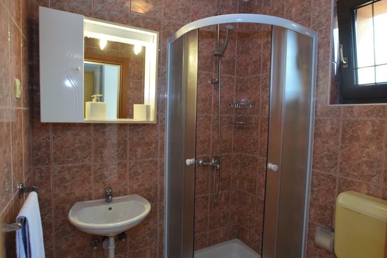 Privatni smjestaj Most Otočac Zewnętrze zdjęcie